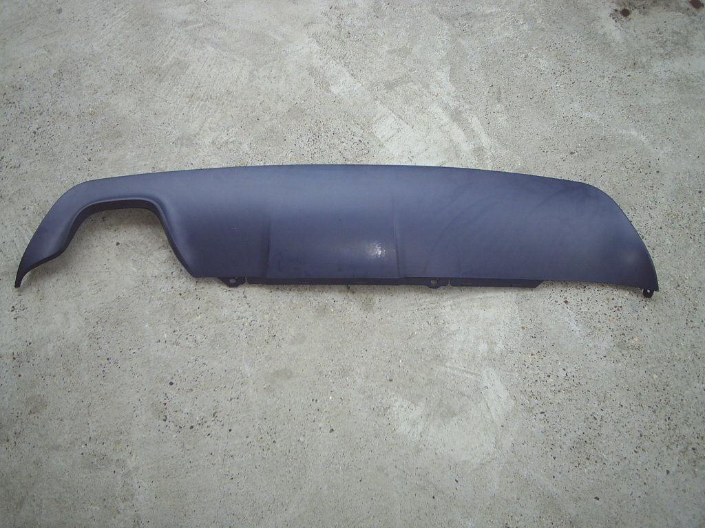 -DIFUZOR BARA SPATE PACHET M BMW E60 -COD BMWOEM01